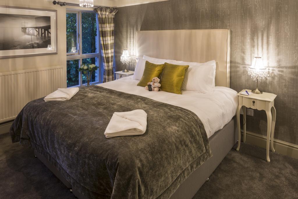 The Lodge Lancaster Bagian luar foto